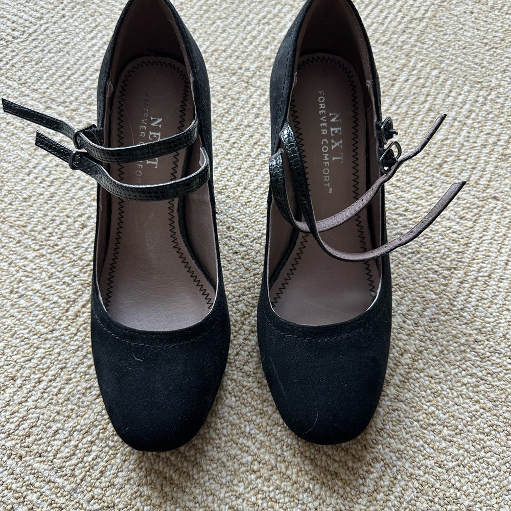 Nexx Black Women's Pumps